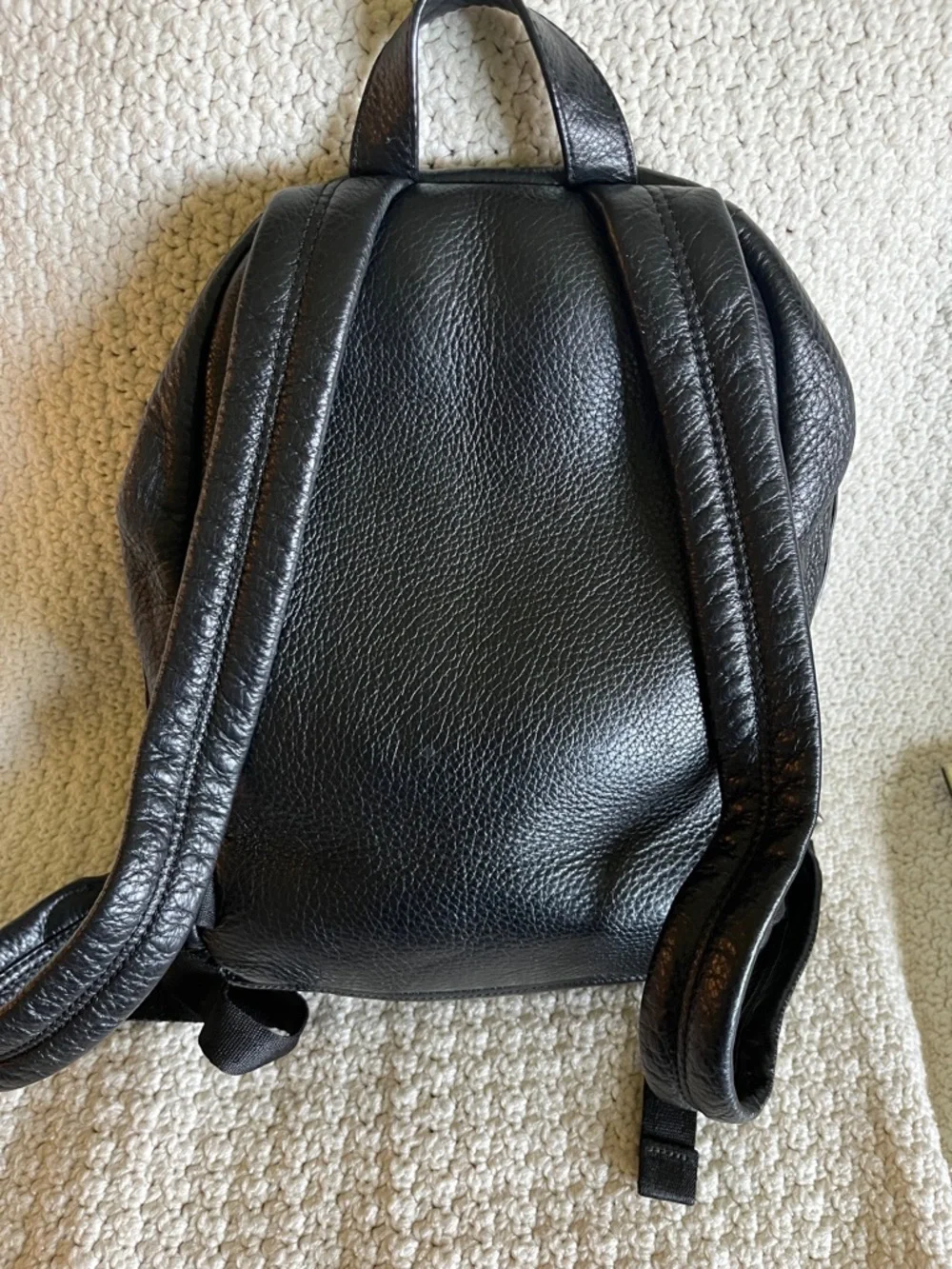 Marc By Marc Jacobs Black Leather Backpack - Picture 4 of 7